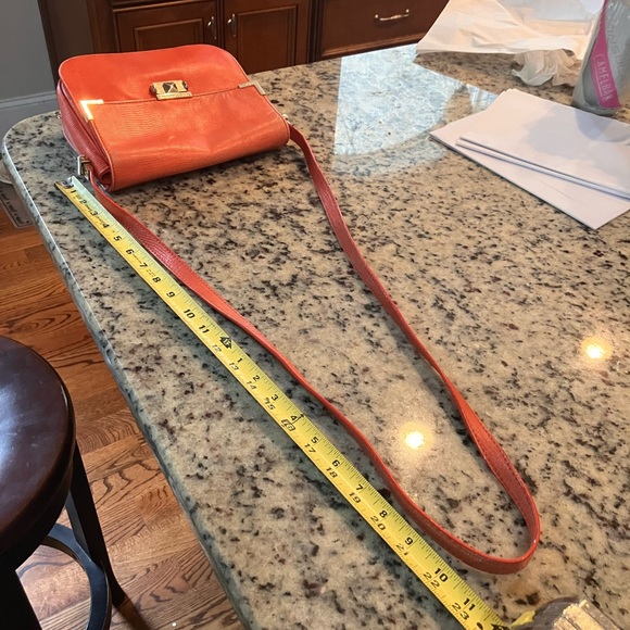 Rebecca Minkoff coral adjustable strap purse. - Picture 8 of 10